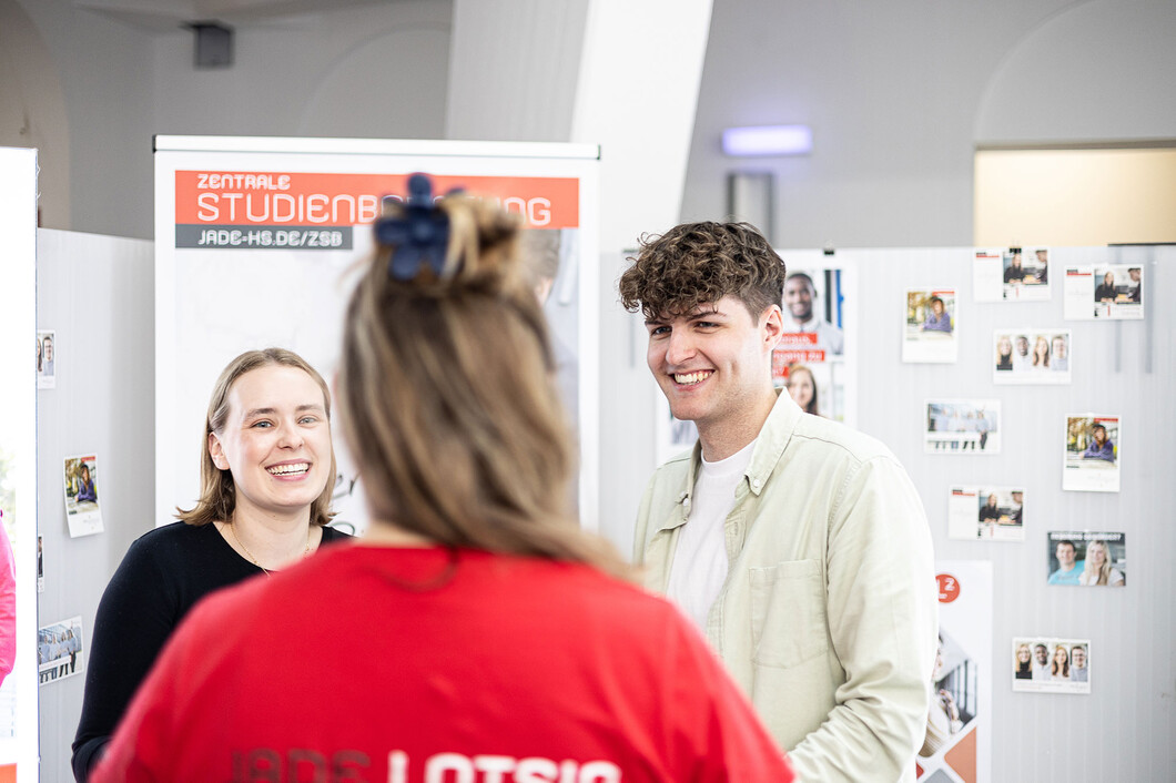 Studierende im Gespräch